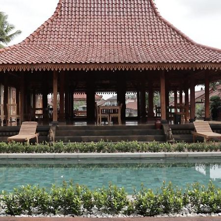 Rumah Dharma Boutique Villa Magelang Buitenkant foto